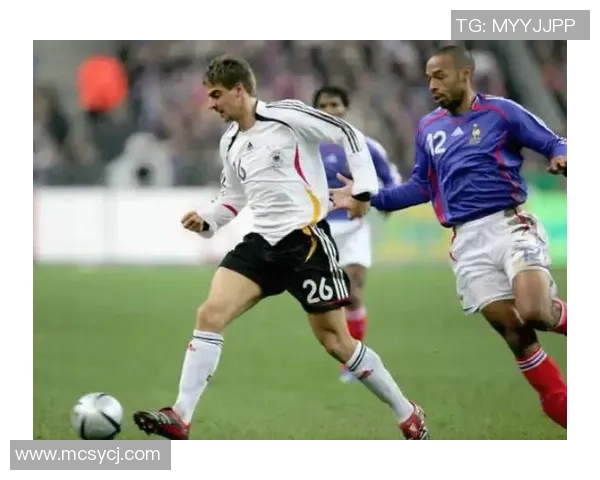 被人针对的足球明星背后的故事与挑战揭秘